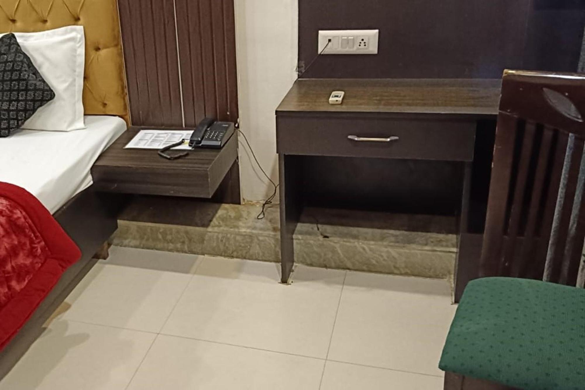 Hotel Shree Kanta Gurgaon Exterior foto