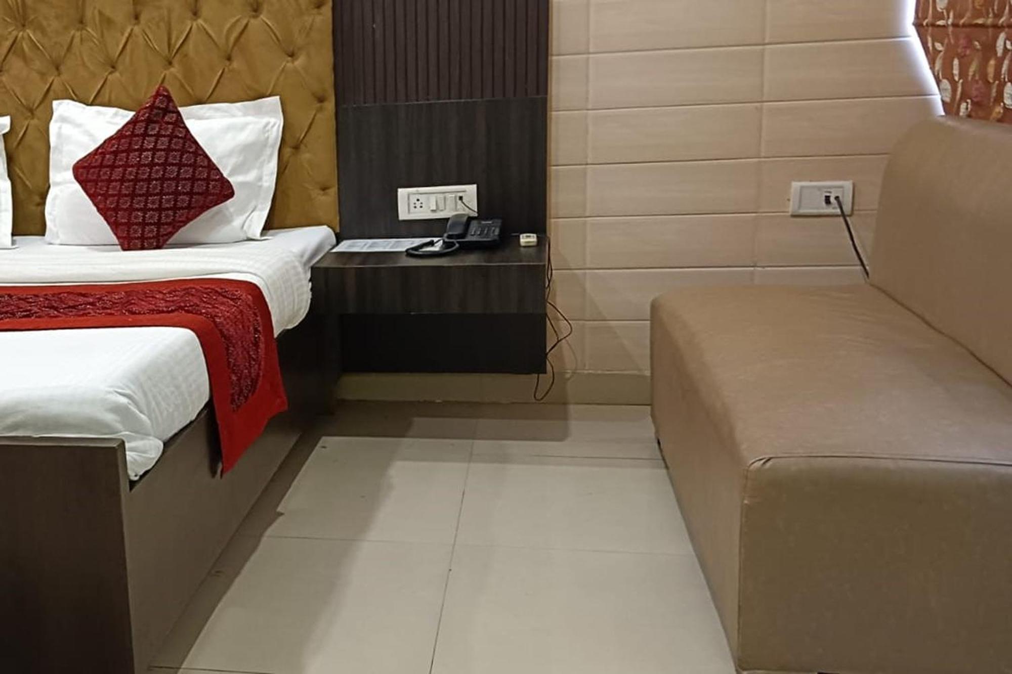 Hotel Shree Kanta Gurgaon Exterior foto